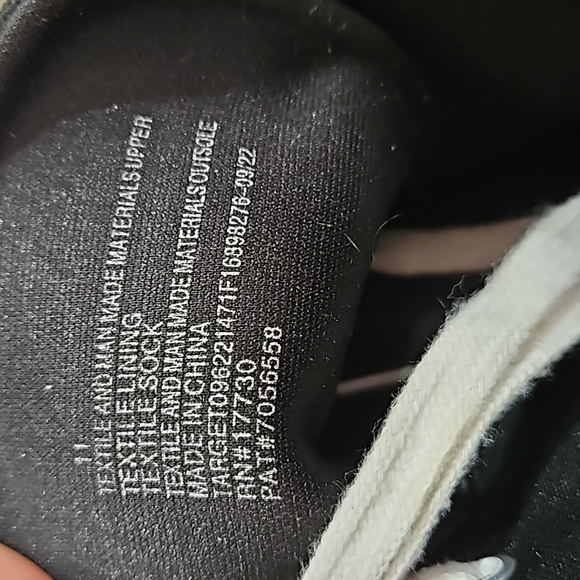 WILD FABLE UNISEX HIGH TOP BLACK AND WHITE SNEAKERS SIZE 11 - Picture 4 of 5